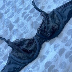 Victoria’s Secret Lacy Bra